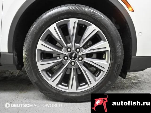 Lincoln Corsair Cosair 2021 года - вид 5