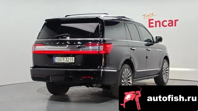 Lincoln Navigator Navigator 4th generation 2021 года - вид 2