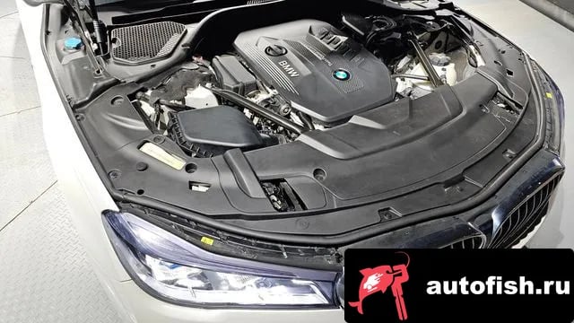 BMW 7-Series 7 Series (G11) 2018 года - вид 6