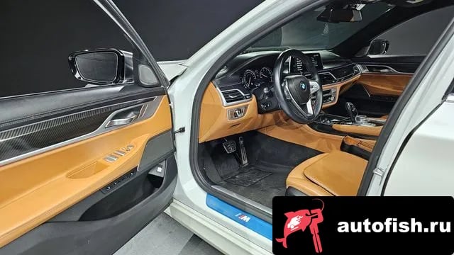 BMW 7-Series 7 Series (G11) 2018 года - похожие автомобили