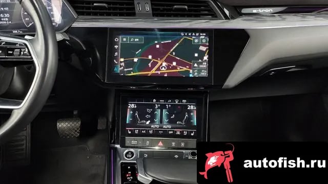 Audi e-tron e-Tron 2021 года - похожие автомобили