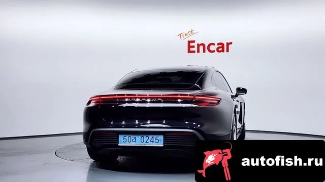 Porsche Taycan Taikan 2025 года - вид 4