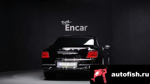 Bentley Flying Spur Flying Spur 3rd Generation 2022 года - вид 4