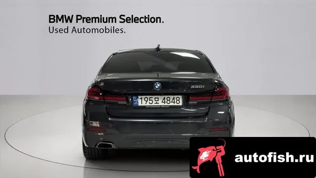 BMW 5-Series 5 Series (G30) 2023 года - вид 3