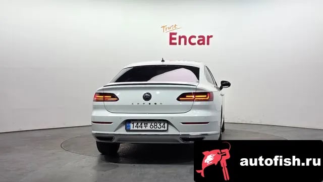 Volkswagen Arteon Atheon 2019 года - вид 4