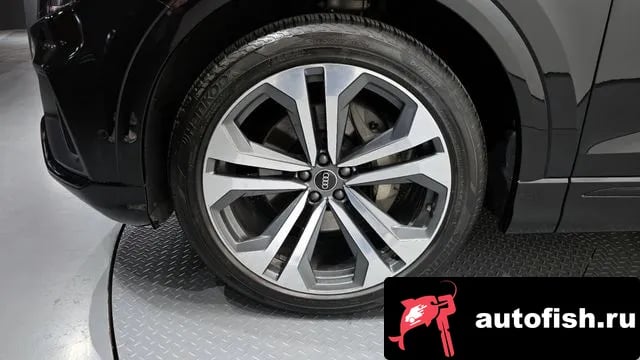 Audi Q8 Q8 (4M) 2022 года - вид 5