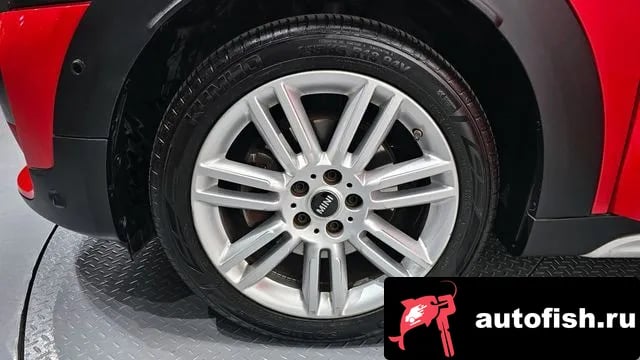 Mini Countryman Cooper Country Man 2019 года - вид 5