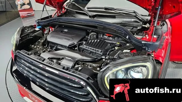 Mini Countryman Cooper Country Man 2019 года - вид 6