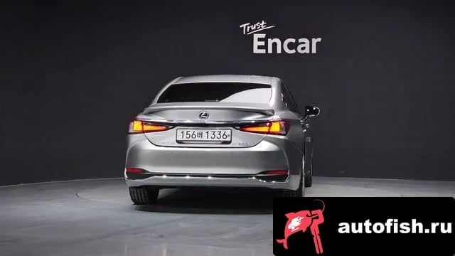 Lexus ES ES300h 7th generation 2020 года - вид 4