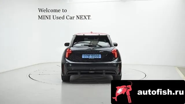 Mini Cooper Cooper Electric 4th Generation 2025 года - вид 4