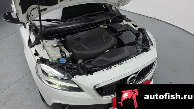 Volvo V40 V40 Cross-Country 2019 года - вид 6