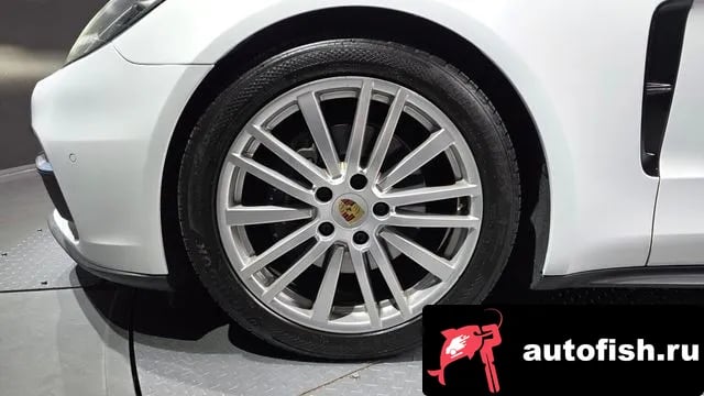 Porsche Panamera Panamera (971) 2018 года - вид 5