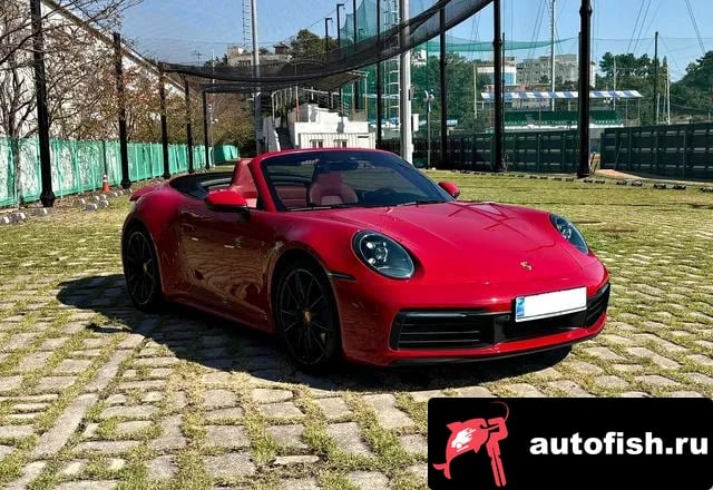 Porsche 911 911 (992) 2020 года - вид 3