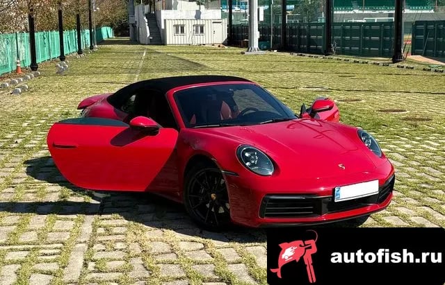 Porsche 911 911 (992) 2020 года - вид 5