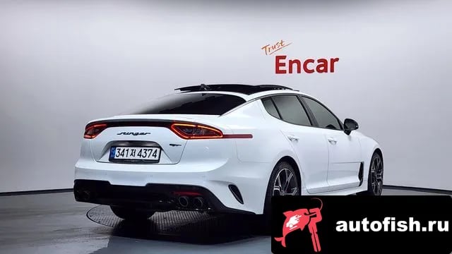 Kia Stinger Stinger 2018 года - похожие автомобили