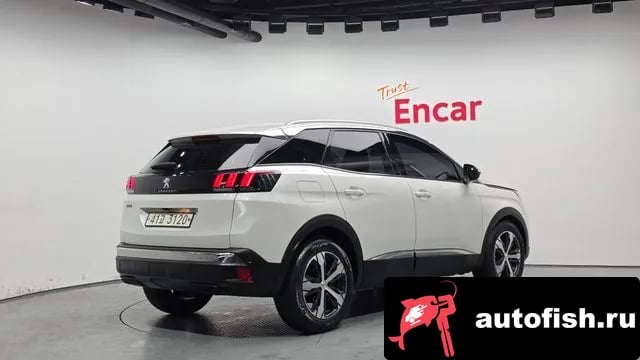 Peugeot 3008 3008 second generation 2018 года - вид 2