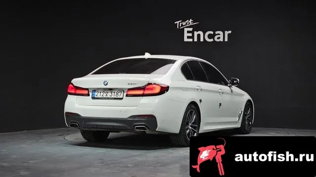 BMW 5-Series 5 Series (G30) 2022 года - вид 2