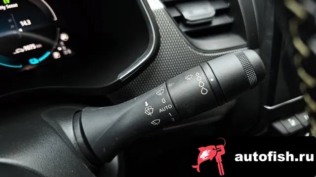 Renault Korea (Samsung) Arkana Arcana 2025 года - похожие автомобили