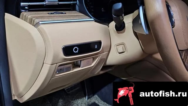 Kia K9 The New K9 2nd generation 2023 года - похожие автомобили