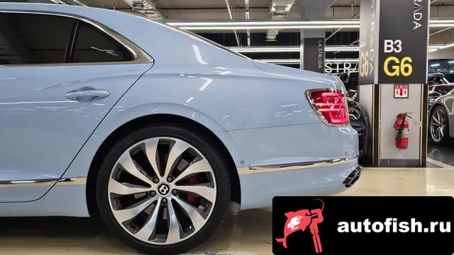 Bentley Flying Spur Flying Spur 3rd Generation 2022 года - вид 5