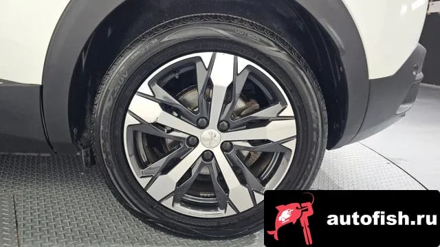 Peugeot 3008 3008 second generation 2020 года - вид 5