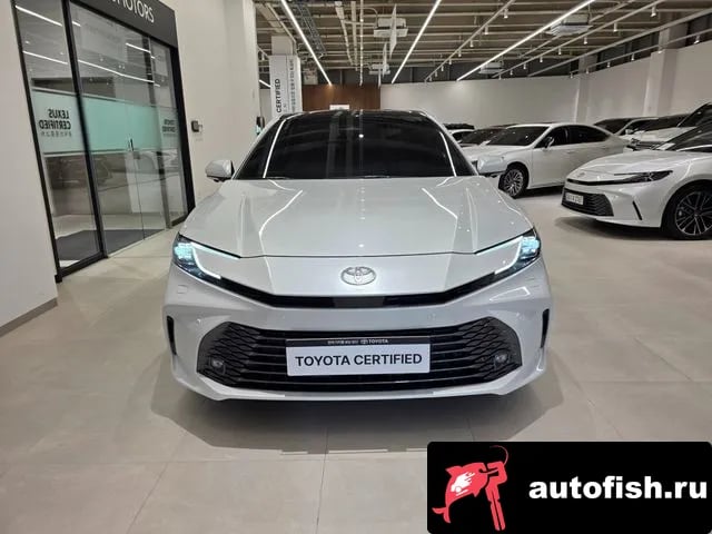 Toyota Camry Camry (XV80) 2025 года - вид 3