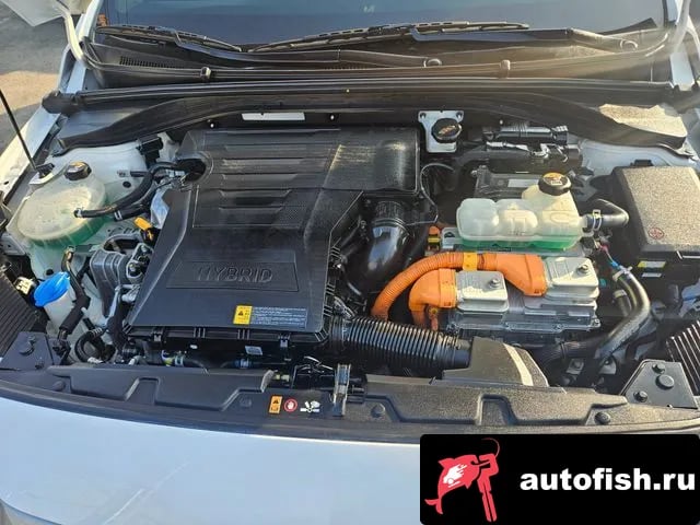 Hyundai Ioniq The New Ionic Hybrid 2020 года - вид 6