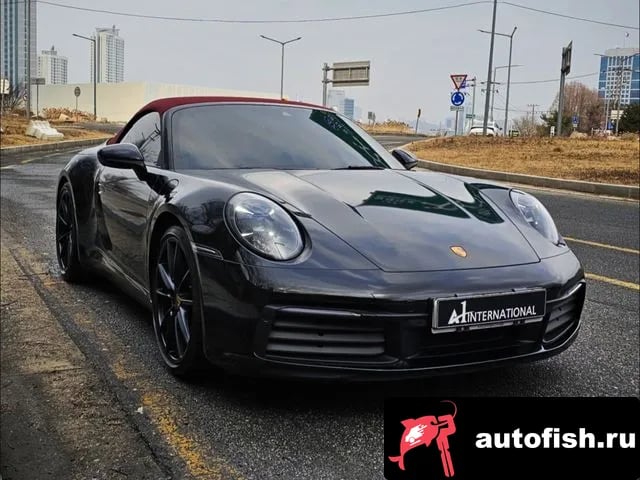 Porsche 911 911 (992) 2020 года - вид 4
