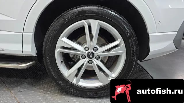 Audi Q3 Q3 (F3) 2023 года - вид 5