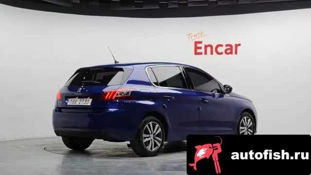 Peugeot 308 308 second generation 2019 года - вид 2