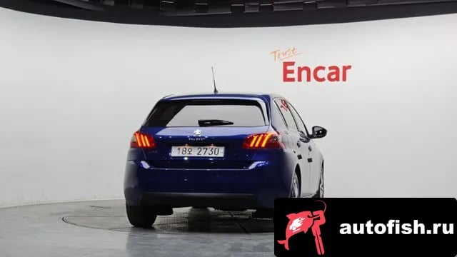 Peugeot 308 308 second generation 2019 года - вид 4