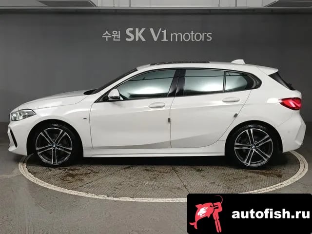 BMW 1-Series 1 Series (F40) 2020 года - вид 3