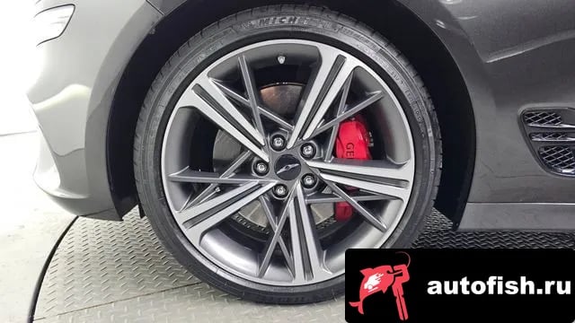 Genesis G70 The New G70 2025 года - похожие автомобили