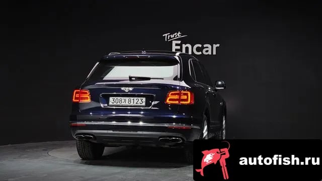 Bentley Bentayga Benteiga 2020 года - похожие автомобили