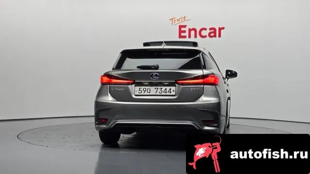 Lexus CT200h CT200h 2018 года - вид 4