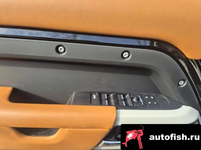 Land Rover Defender Bitdefender (L663) 2023 года - похожие автомобили