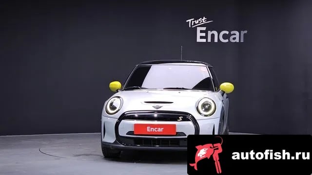 Mini Cooper Cooper Electric 2022 года - вид 3
