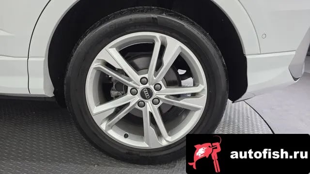 Audi Q3 Q3 (F3) 2023 года - вид 5