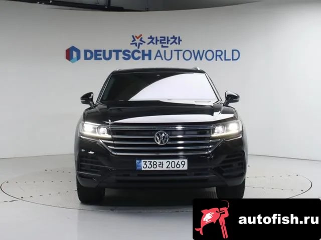 Volkswagen Touareg Tuareg 3rd generation 2020 года - вид 3
