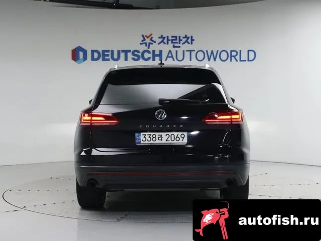 Volkswagen Touareg Tuareg 3rd generation 2020 года - вид 4