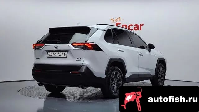 Toyota RAV4 RAV4 5th Generation 2025 года - вид 2