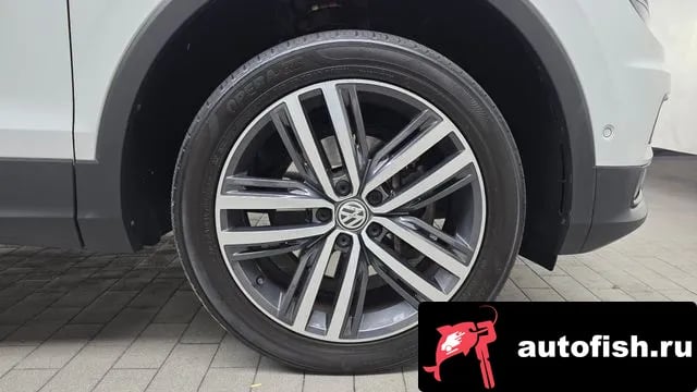 Volkswagen Tiguan Tiguan Allspace 2020 года - вид 5