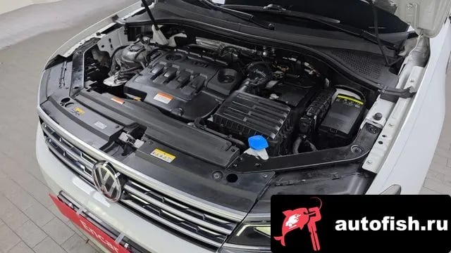 Volkswagen Tiguan Tiguan Allspace 2020 года - вид 6