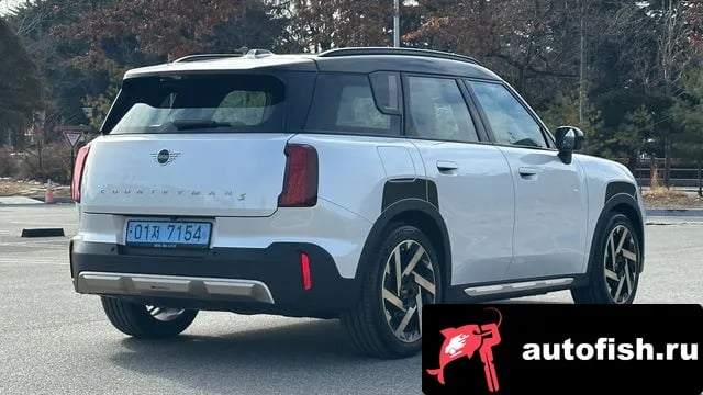 Mini Countryman Cooper Countryman Electric 3rd Generation 2025 года - вид 2