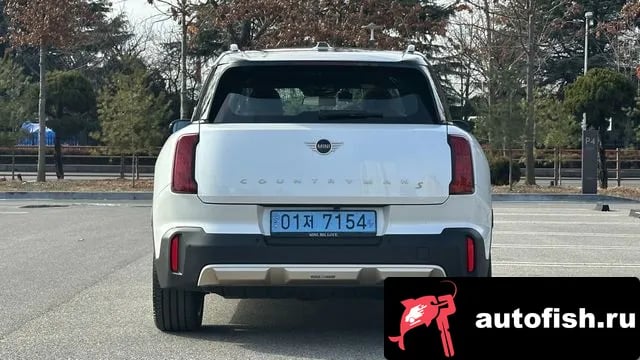 Mini Countryman Cooper Countryman Electric 3rd Generation 2025 года - вид 4