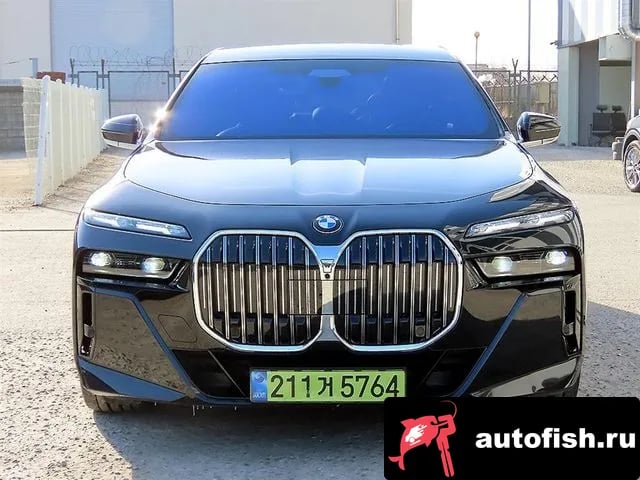 BMW 7-Series 7 Series (G70) 2025 года - вид 3