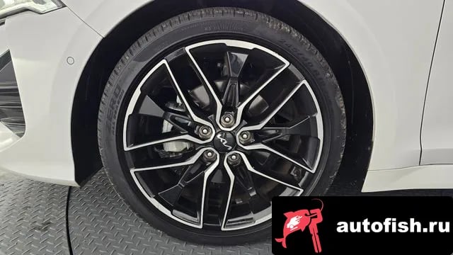Kia K5 K5 3rd generation 2022 года - похожие автомобили