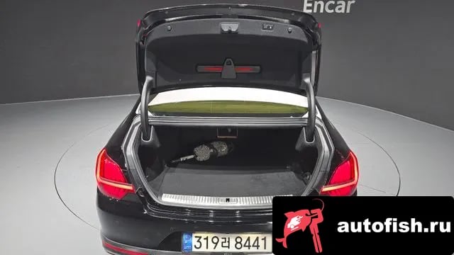 Kia K9 The New K9 2nd generation 2021 года - похожие автомобили
