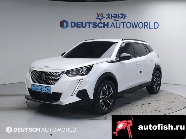 Peugeot 2008 e-2008 second generation 2022 года - вид 1