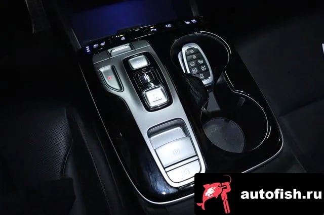 Hyundai Tucson Tucson Hybrid (NX4) 2022 года - похожие автомобили